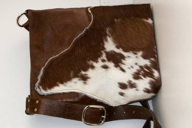 Genuine Leather Tote Bag Workshop in Leiden - Vegan Leather Alternatives Available