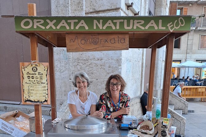 Genuine Valencian tapas tour with a pinch of History - Tasting Tapas and Drinks at Torres de Quart in the Arab Quarter