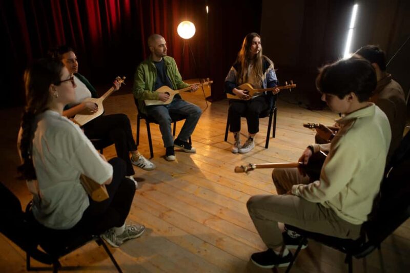Georgian Folk Instrument and Music Workshop in Mukhrani - Learning to Play the Panduri: A Simple Introduction