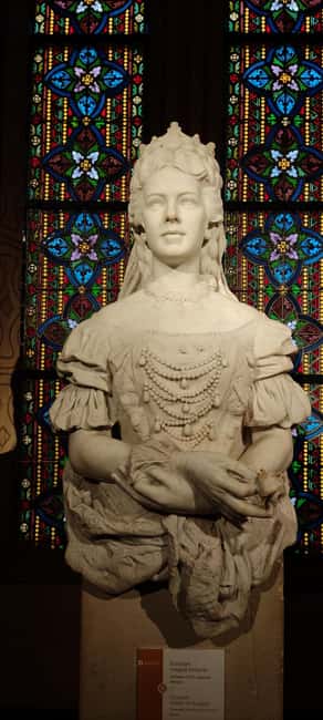 German-language tour of the Matthias Church in Budapest - Key Points