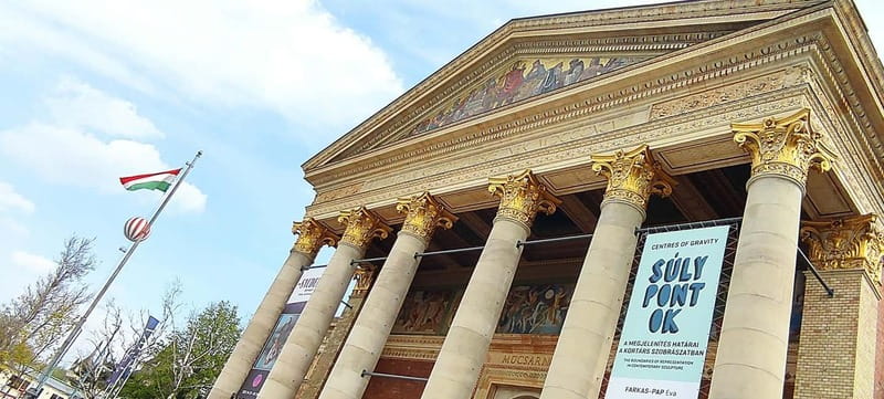 German-language tour - the best of Budapest - Budapest’s Best First Step: An Informative and Relaxed Tour