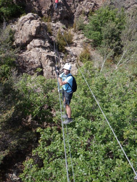 Gerona: Via Ferrata Roca de la Creu en Ribes de Freser - Climbing the Vertical Wall and the Mountain Ridge