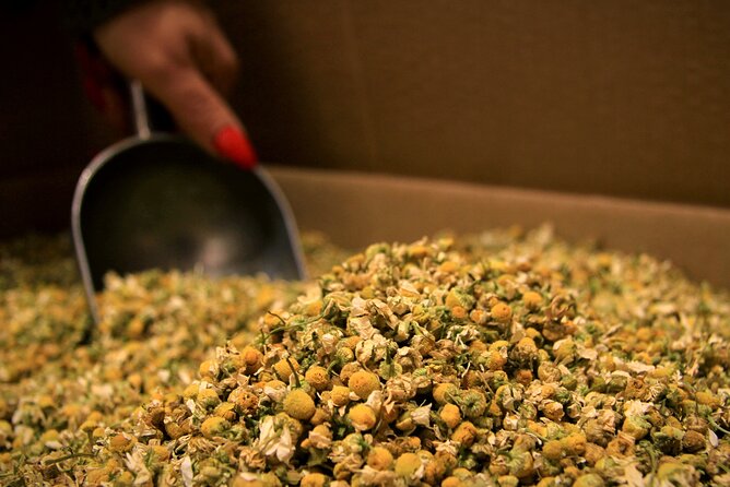 Get a Taste of Thessaloniki -a food tour & lunch to local tastes - Savoring Local Sweets and Pastries