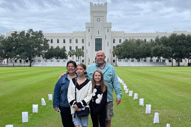 Get Out of Town! Visit 12 Lowcountry Stops with the Complete Charleston Tour! - The Perfect Choice for In-Depth Charleston Exploration