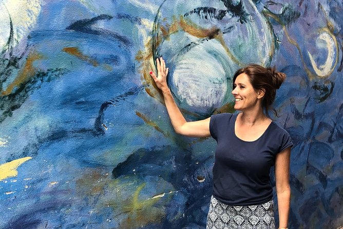 Get the best out of Delft by creating memories during our private walking tour! - Starting Point at Nieuwe Kerk in Delft