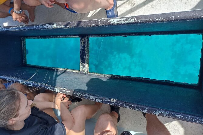 Get to know heaven on earth with Chivis del mar private - Playa El Cielo: The Starfish Sandbank with Scenic Views