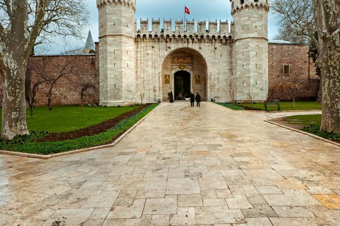 Getaway Turkey 5-Day Tour from Istanbul: Gallipoli and Troy - Exploring the Historic Sites of Istanbul