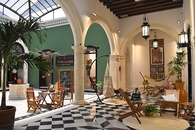 Getting to know the cultural heritage of Campeche on a walking tour - Discovering Casa No. 6 and Colonial Lifestyle