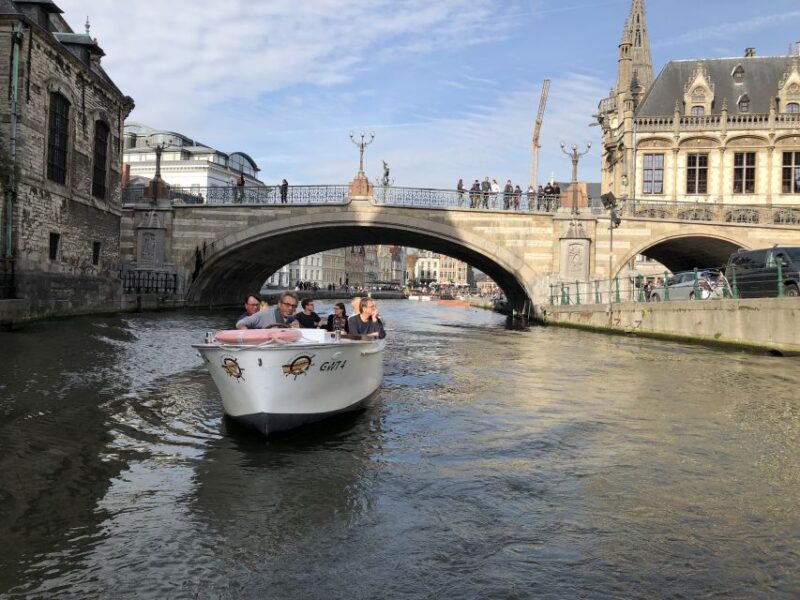 Ghent: 40-Minute Historical Boat Tour of City Center - Scenic Route Through Ghent’s Historic Waterways