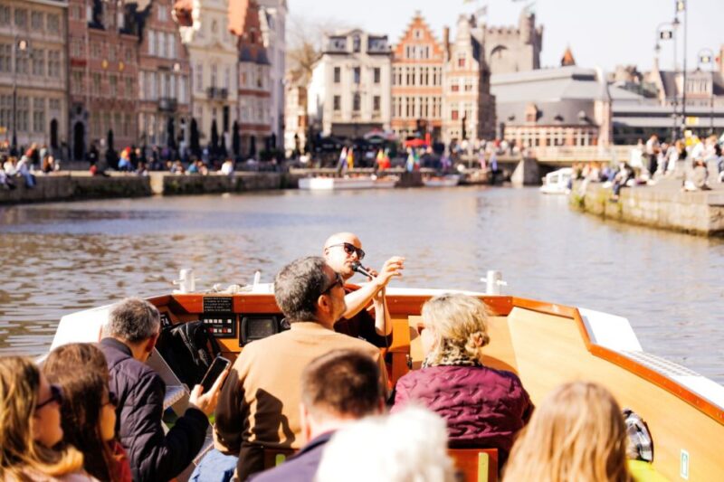 Ghent: 40 Minute Medieval Center Guided Boat Tour - The Role of the Guide and Language Options