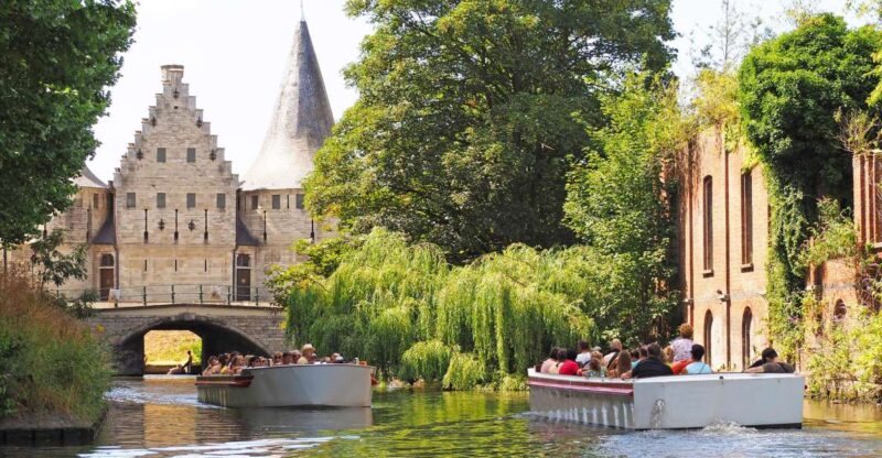 Ghent: 50-Minute Medieval Center Guided Boat Trip - Discover the Scenic Graslei and Saint Nicholas Church