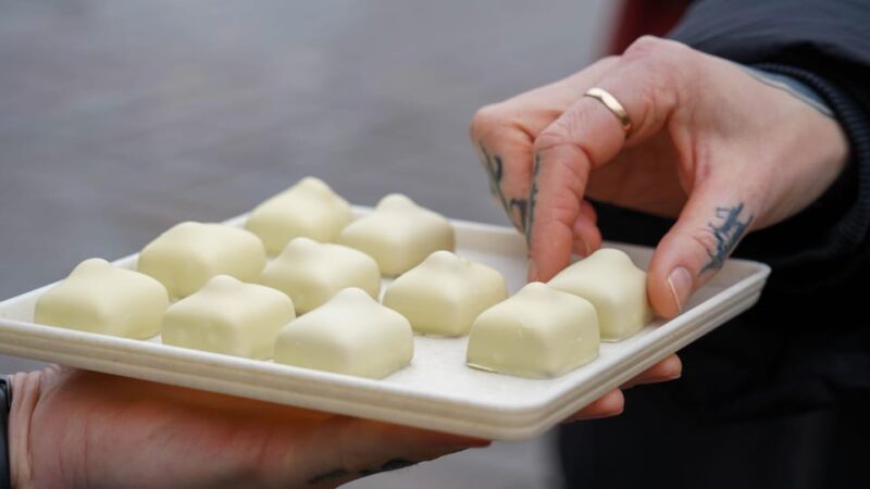 Ghent: Charlie's Famous Chocolate Tour - Practical Details: Meeting, Ending, and Accessibility