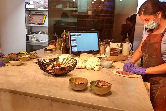 Ghent City Highlights Walking Tour with Light Mea/Snack - Explore Key Landmarks: Saint Nicolas Church and Saint Bavo Cathedral