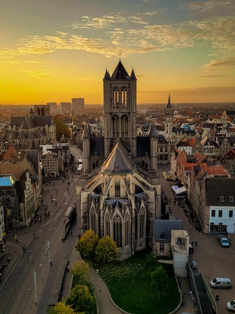 Ghent : Comedy AudioGuide Ghent - Key Points