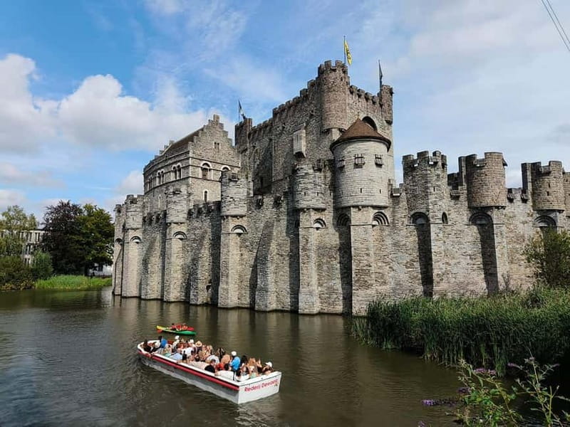 Ghent Completely - 90-minute boat tour (DUTCH ONLY) - Key Points