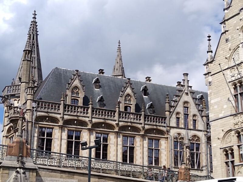 Ghent: Private Tour in Historical Center - Discover Ghent’s Medieval Heart at Sint-Baafsplein