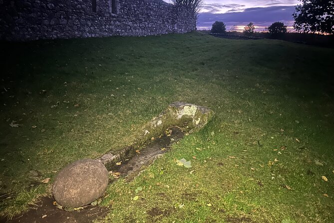 Ghost, Ghouls and Graveyards Private Highland Tour - Key Points