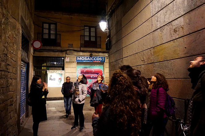 Ghost Night Walking Tour - Practicalities: Group Size, Timing, and Accessibility