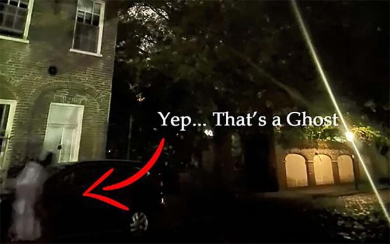 Ghost Tour with 10 Original Stories AND Detection Equipment - Unique Stories Crafted for Charleston’s Dark History