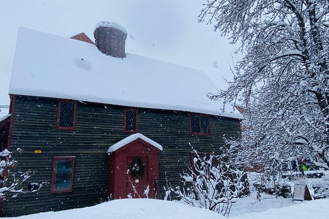 Ghosts of Christmas Past a Haunted Holiday Stroll in Salem - Hamilton Hall: Sharing Classic Christmas Ghost Stories