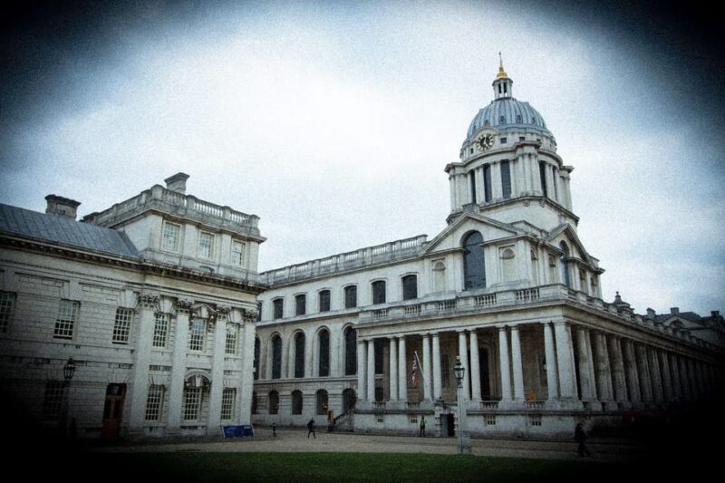 Ghosts of Greenwich: London's Haunted Walking Tour - From the Old Royal Naval College to St Alfege Church