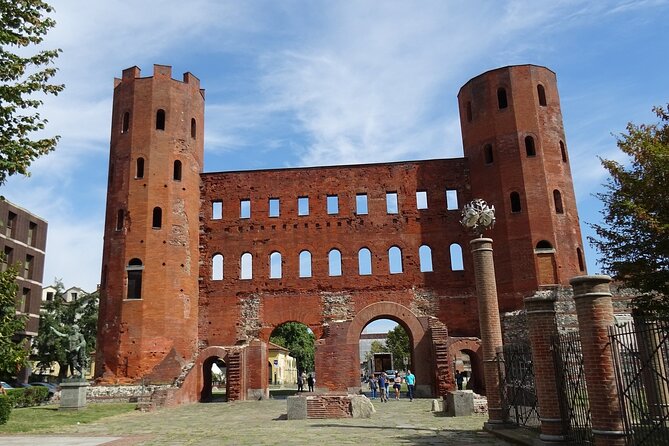 Ghosts of Turin: Hidden Spell Exploration Game - Explore Turin at Your Own Pace with a Unique Outdoor Escape Game