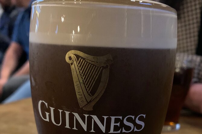 Giants Causeway private tour from Belfast - Lunch and Additional Stops