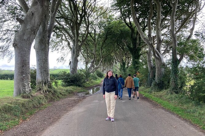 Giants Causeway Sightseeing Tour - Crossing the Carrick-a-Rede Rope Bridge