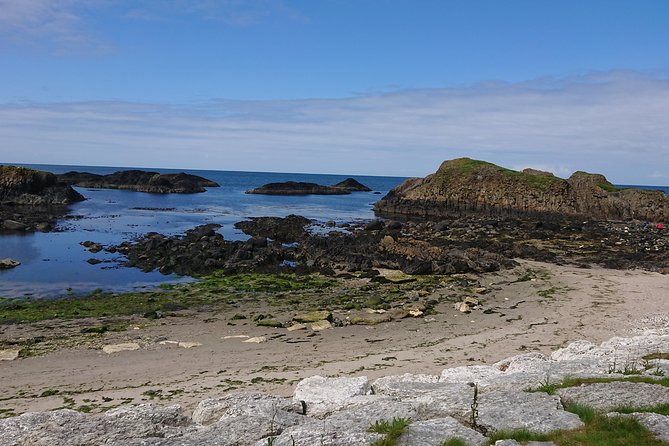 Giant's Causeway Tour - Coastal Charm at Ballintoy Harbour and Cushendun Caves