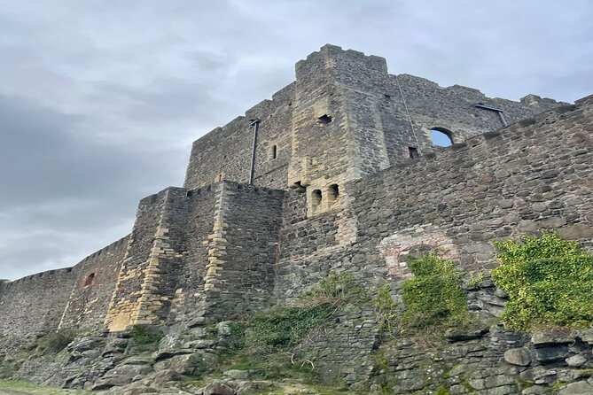 Giant's Causeway Tour including Game of Thrones Sites from Belfast - Logistics, Group Size, and Tour Experience