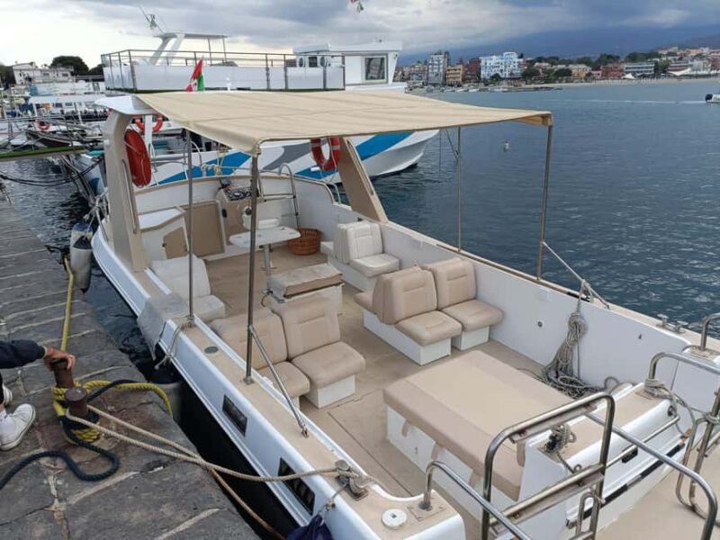 Giardini-Naxos: Sunset Boat Tour with Aperitif and Dolphins - Physical Requirements and What to Bring