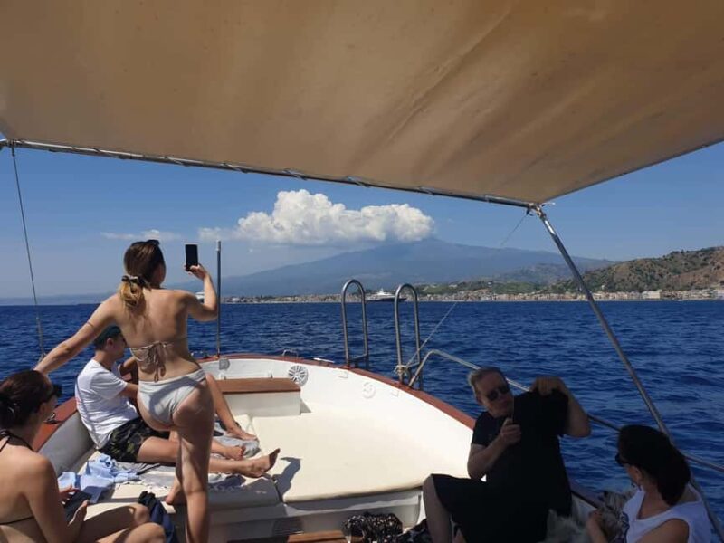 Giardini Naxos: Taormina & Isola Cruise Bella with Aperitif - Customer Feedback and Repeatability