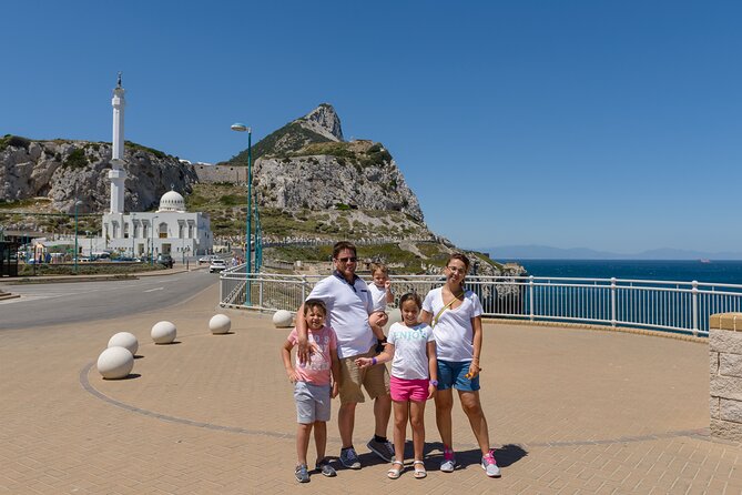 Gibraltar Inside Out Intermediate Tour 3.30hrs - The 100 Ton Gun Napier and Europa Point Views