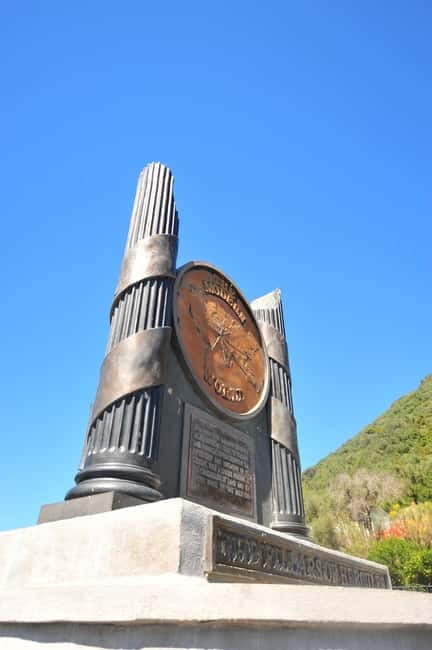 Gibraltar: Private Highlights Tour with Entry Tickets - Explore Gibraltar’s Key Sights on a Private 2-Hour Tour