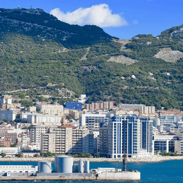 Gibraltar shopping: Desde Málaga y la Costa del Sol - Who Will Appreciate This Tour