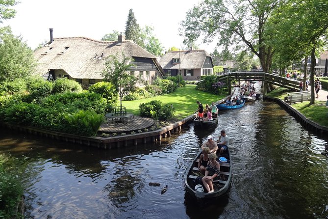 Giethoorn Day Tour from Amsterdam with Small Boat Ride - Practical Tips and Considerations