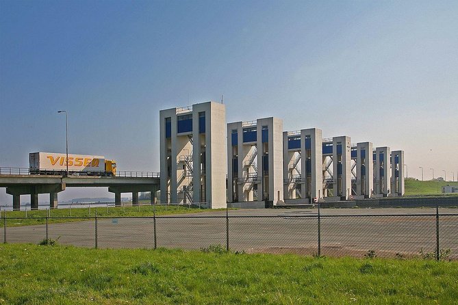 Giethoorn Private Tour from Amsterdam in Jaguar S Type - Cancellation Policy and Booking Flexibility