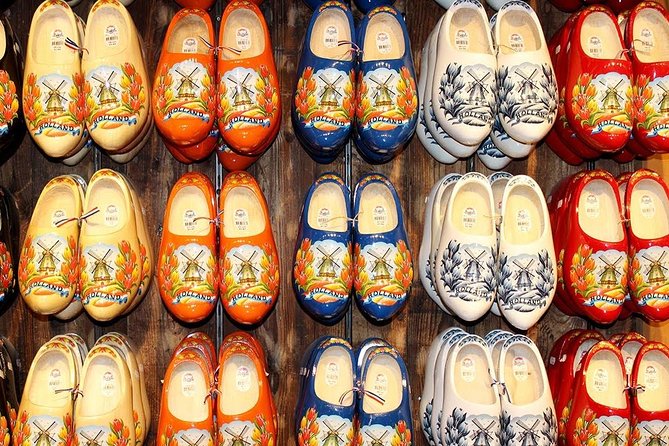 Giethoorn, Zaanse Schans Windmills Guided Day Trip from Amsterdam - Free Time for Personal Exploration in Giethoorn