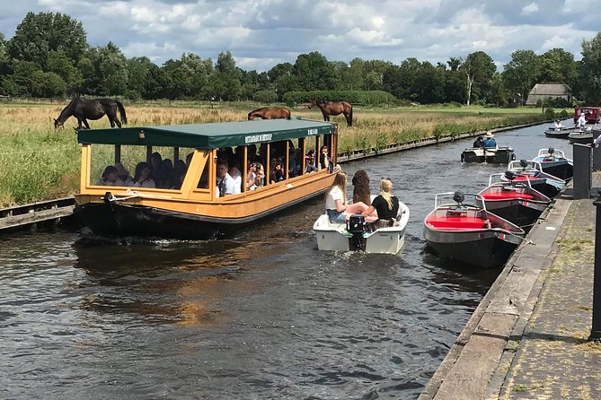 Giethoorn, Zaanse Schans Windmills Guided Day Trip from Amsterdam - Highly Praised Guides and Enthusiastic Reviews