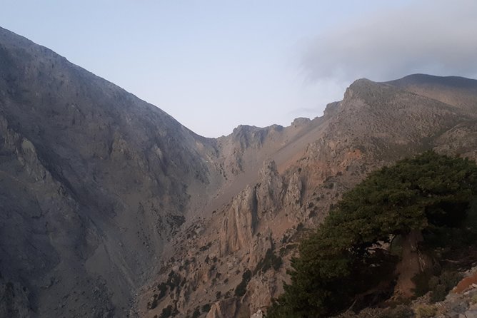 Gigilos summit adventure - Exploring the Towered Rock Formations of Gigilos