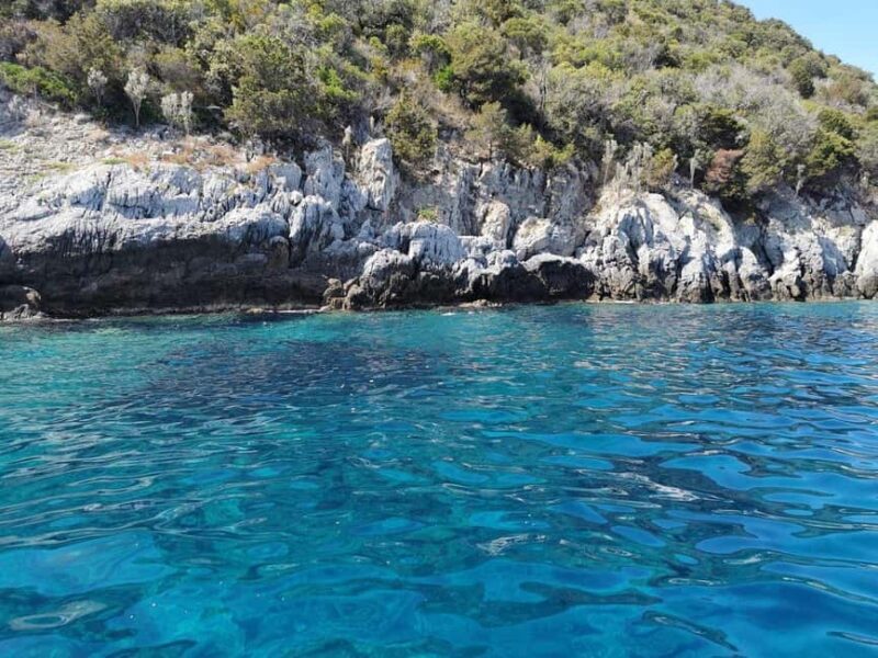 Giglio Island (Tuscania): Tour and snorkelling on a dinghy - Discover the Beauty of Giglio Island with a Snorkelling Dinghy Tour
