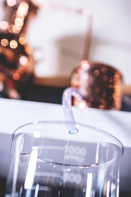 Gin distillation workshop in French - The Step-by-Step Process of Creating Your Gin