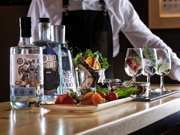 Gin tasting experience in Athens - Learning About Gin Crafting and Mediterranean Flavors