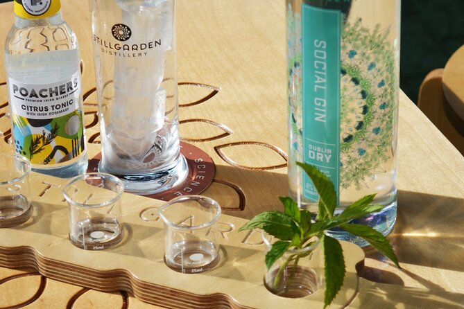 Gin Tasting Masterclass In Stillgarden Distillery - The Role of the Liquid Experts and Tour Atmosphere