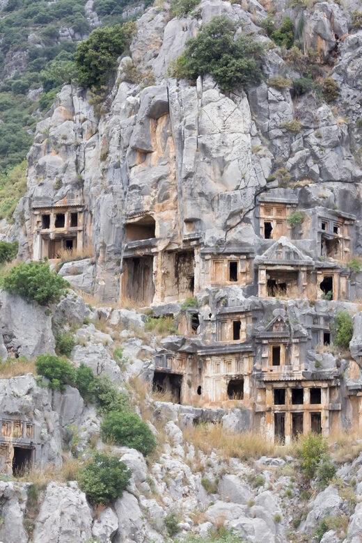 Ginosa: Between land and sea, Enogastronomic Tour - Key Points