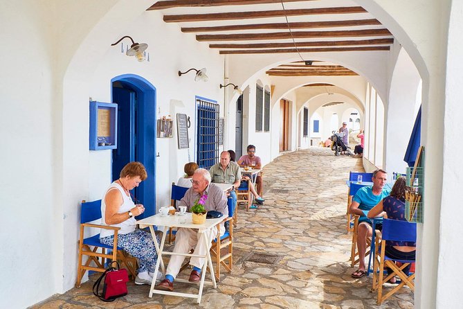 Girona and Costa Brava Private Tour with Pick-up from Barcelona - Starting Your Day with a Scenic Drive from Barcelona