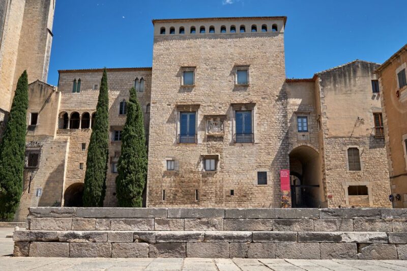 Girona: Cathedral of Girona + Art Museum + St. Felix Church - Limitations and Considerations