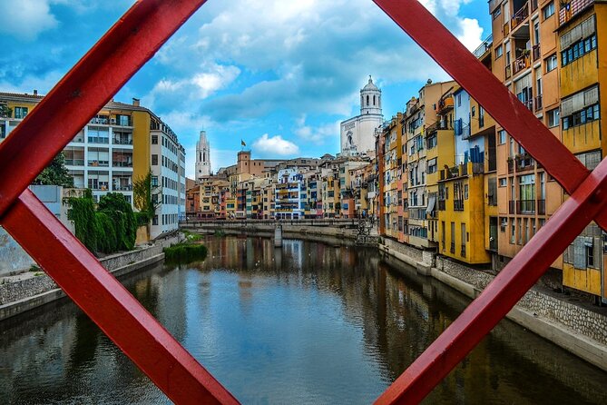 Girona Guided Tour & Dali Museum from Barcelona - Exploring Girona’s Medieval Old Town and Jewish Quarter