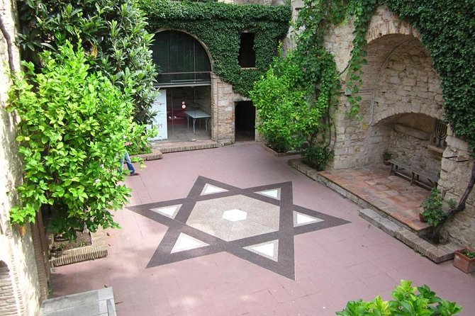 Girona Guided Tour with Cathedral, Arab Baths & St Feliu Basilica - Discover Girona’s 2,000 Years of History with an Expert Guide