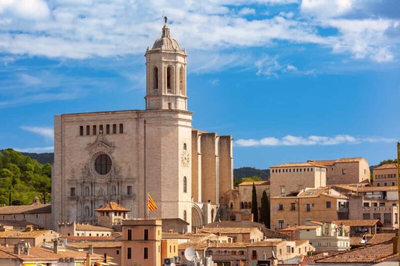 Girona: Private 2-Hour Intro Walk with Local Guide - Explore Girona in Just 2 Hours with a Trusted Local Guide